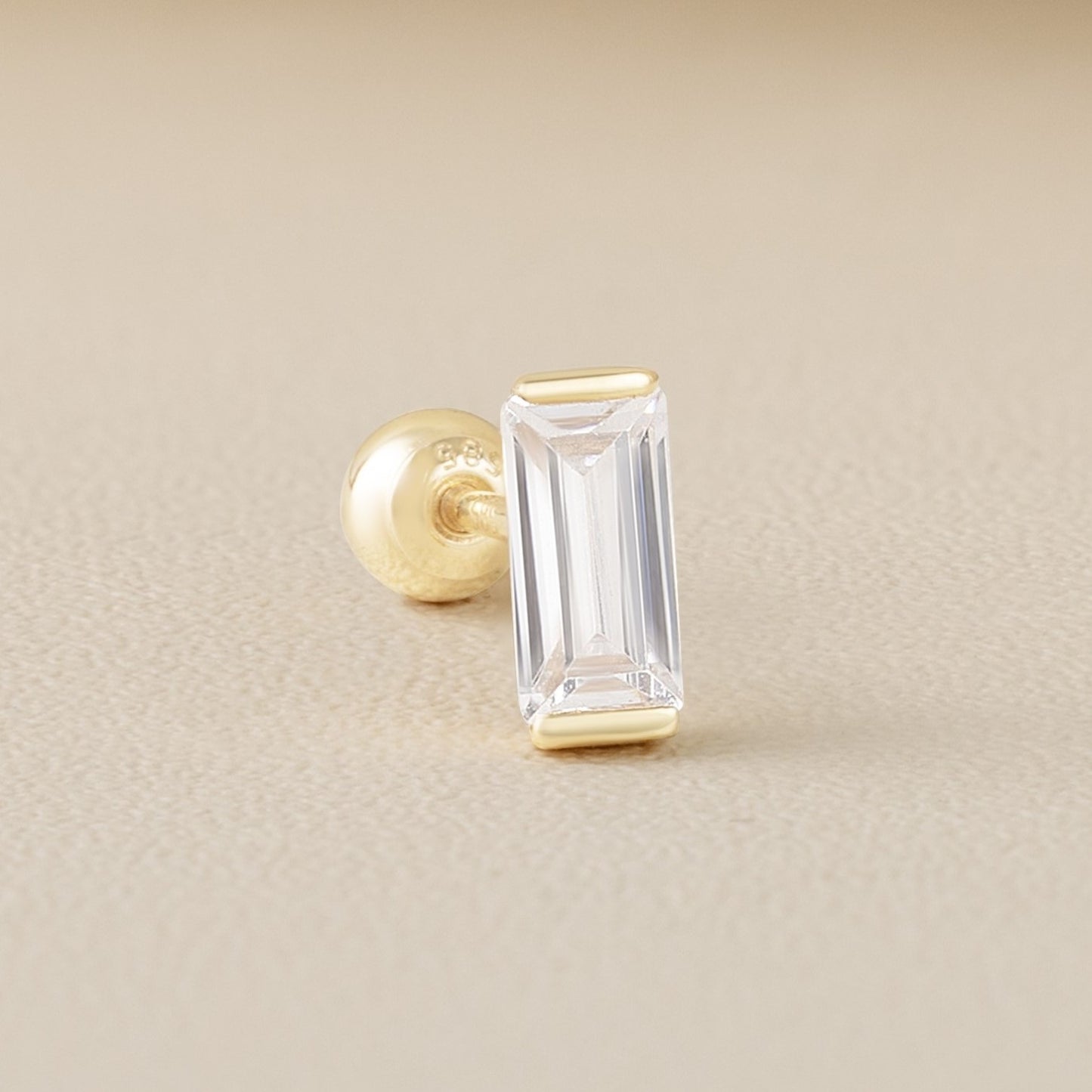 14K SOLID GOLD RECTANGLE PIERCING