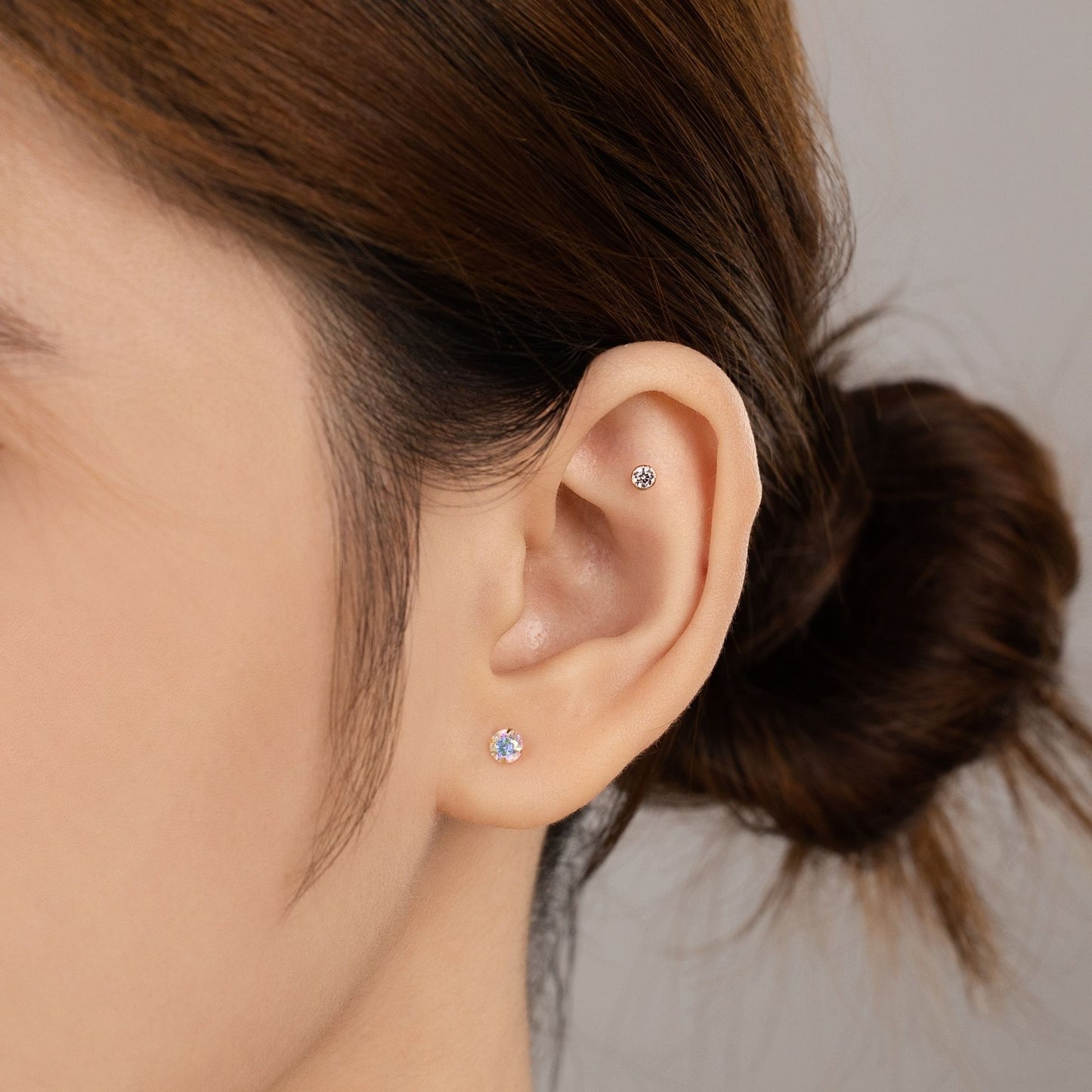 14K SOLID GOLD WHITE AURORA CUBIC PIERCING