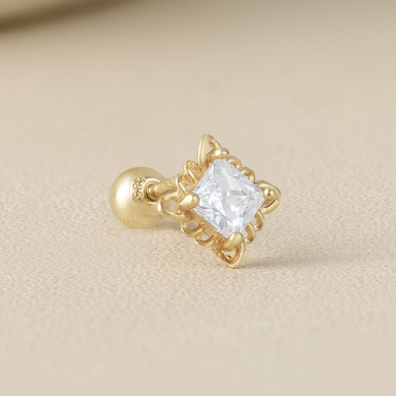 14K SOLID GOLD CRYTAL PIERCING