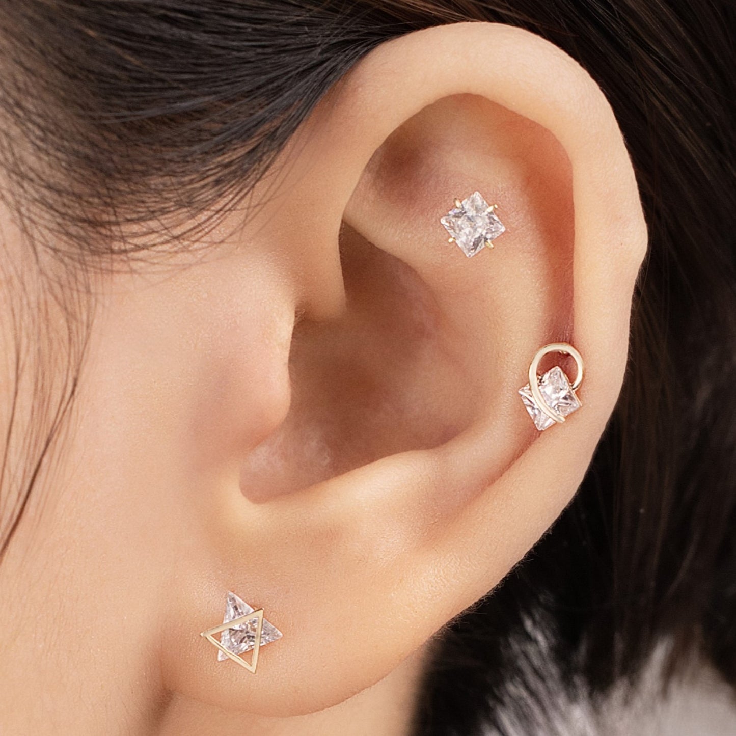 14K SOLID GOLD SQUARE CUBIC PIERCING