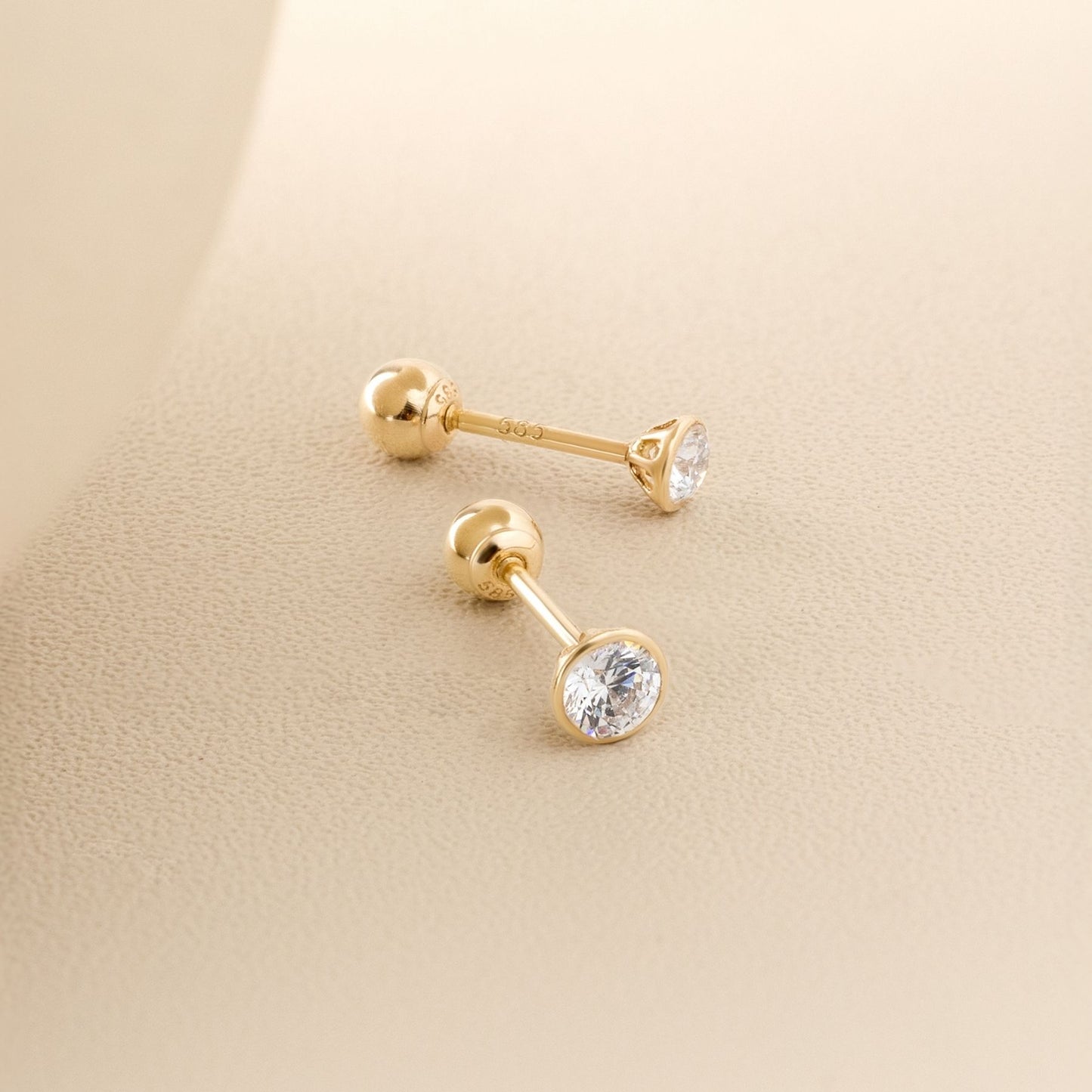 14K SOLID GOLD BEZEL PIERCING
